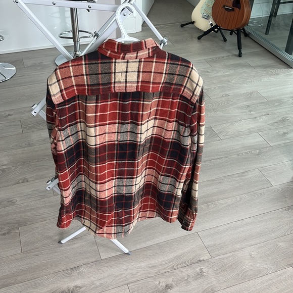 American Eagle - Flannel XL - Picture 3 of 3